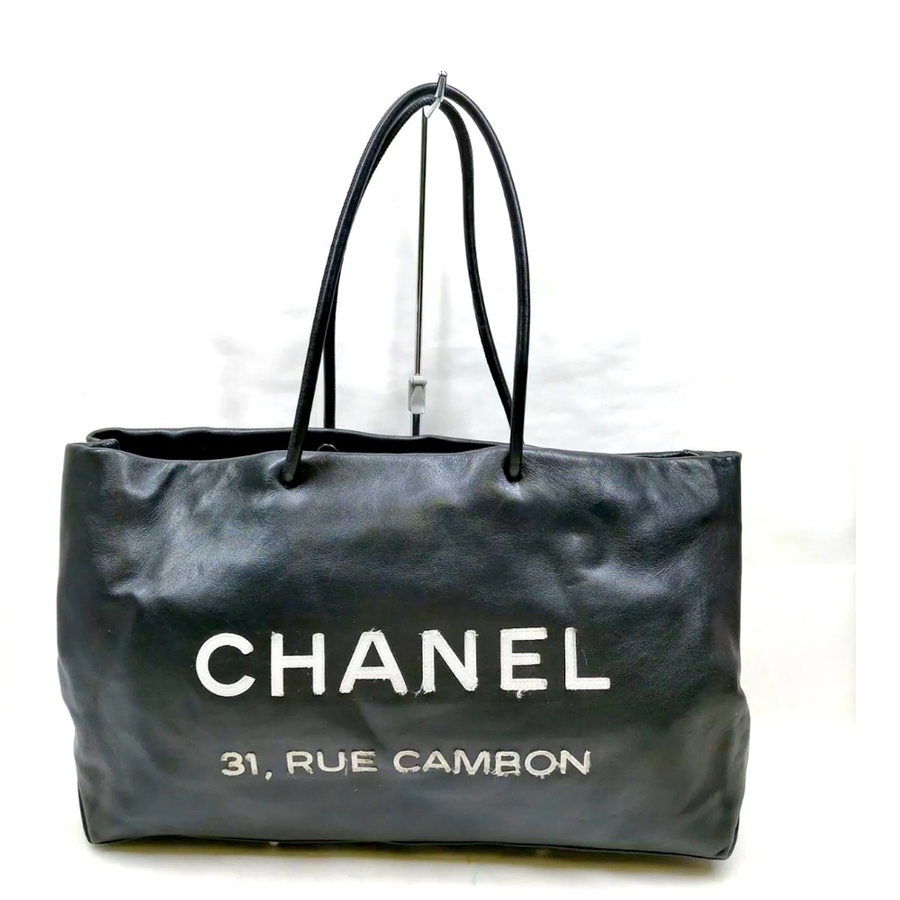💎💎💗💖Chanel Rue de Cambon Tote Bag